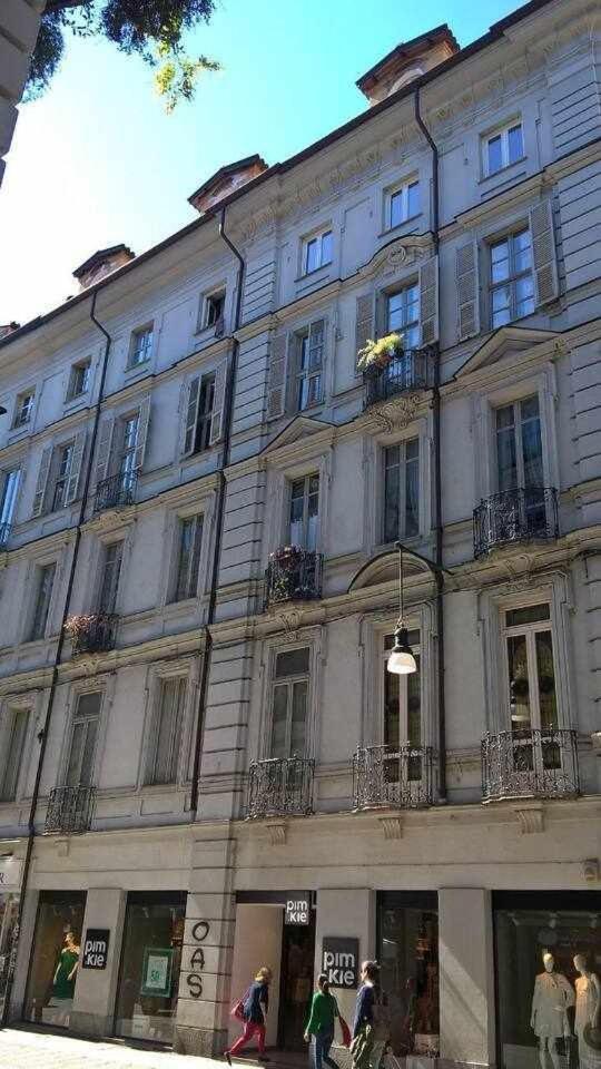 Joie De Vivre Torino Garibaldi Apartment Exterior photo